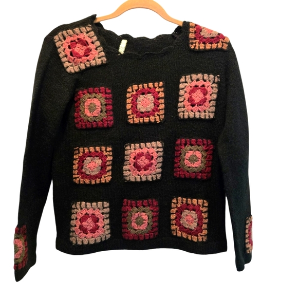 Jei’s Italy Sweater M Black Granny Square Crochet Patchwork Mohair Wool Scallop - Picture 1 of 8